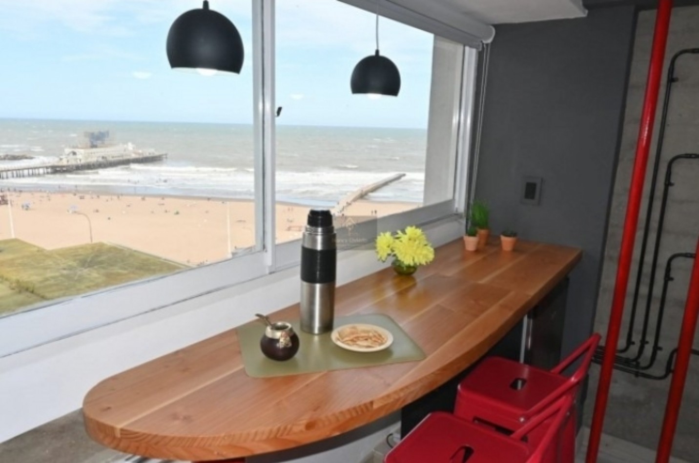 Departamento con vista al mar en Torre Bristol  