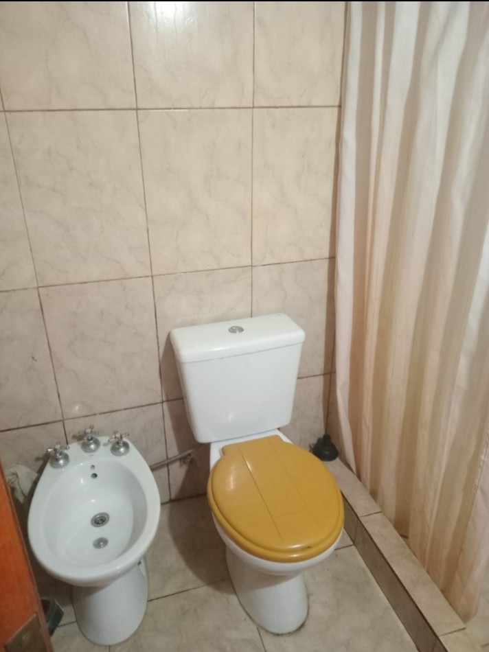 Casa 4 ambientes Barrio Hipodromo 