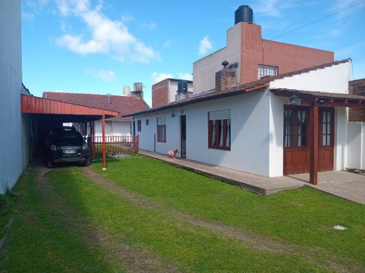 Casa mas departamento 