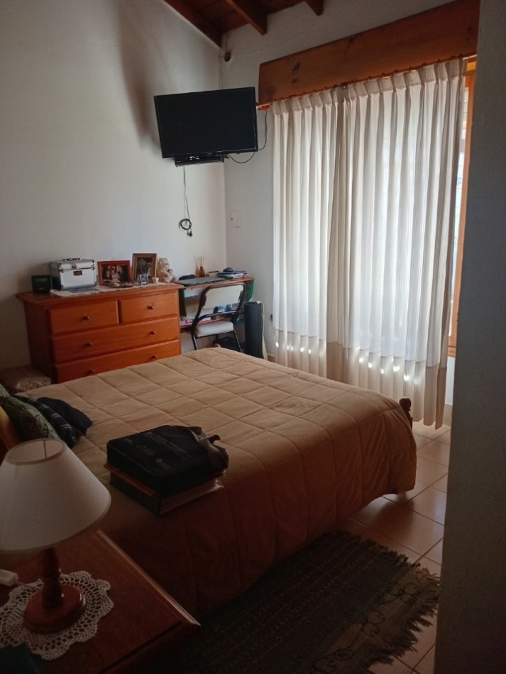 Casa mas departamento 