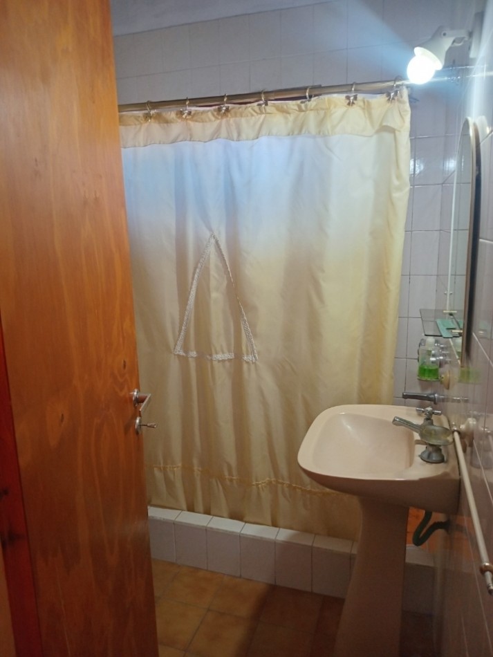 Casa mas departamento 