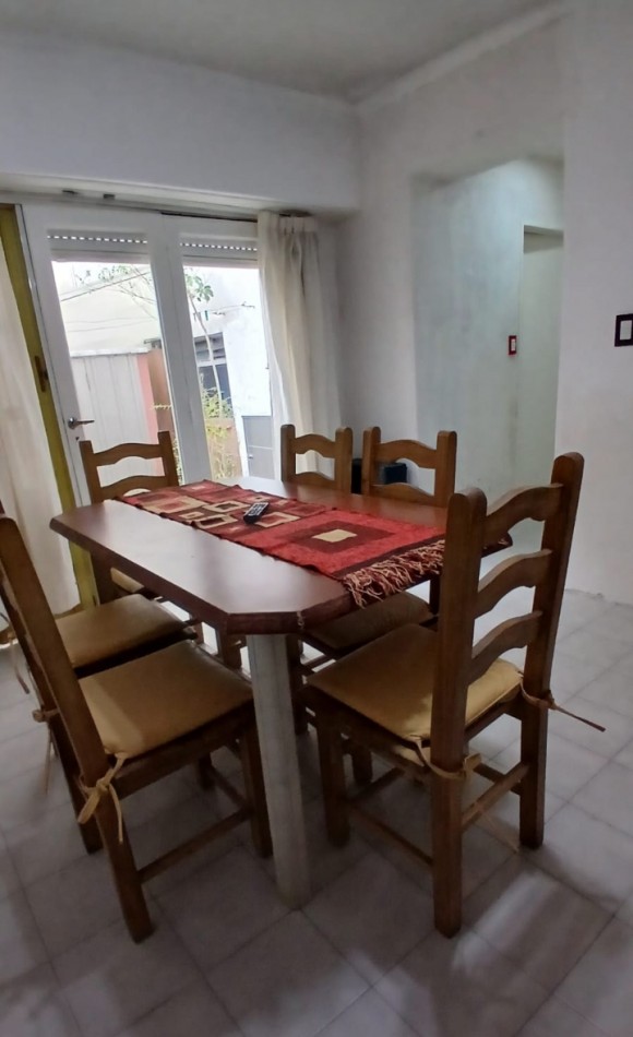 Departamento 2 ambientes con patio