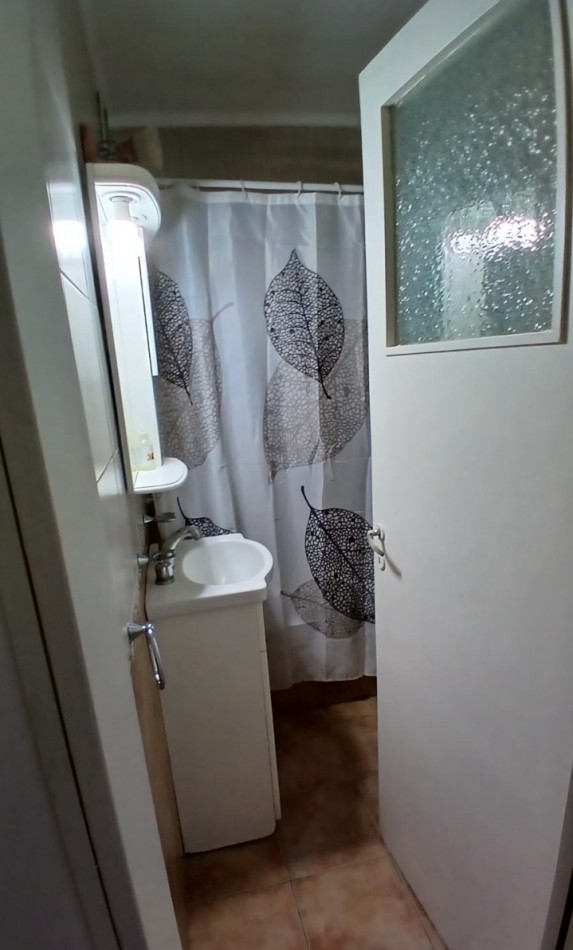 Departamento 2 ambientes con patio