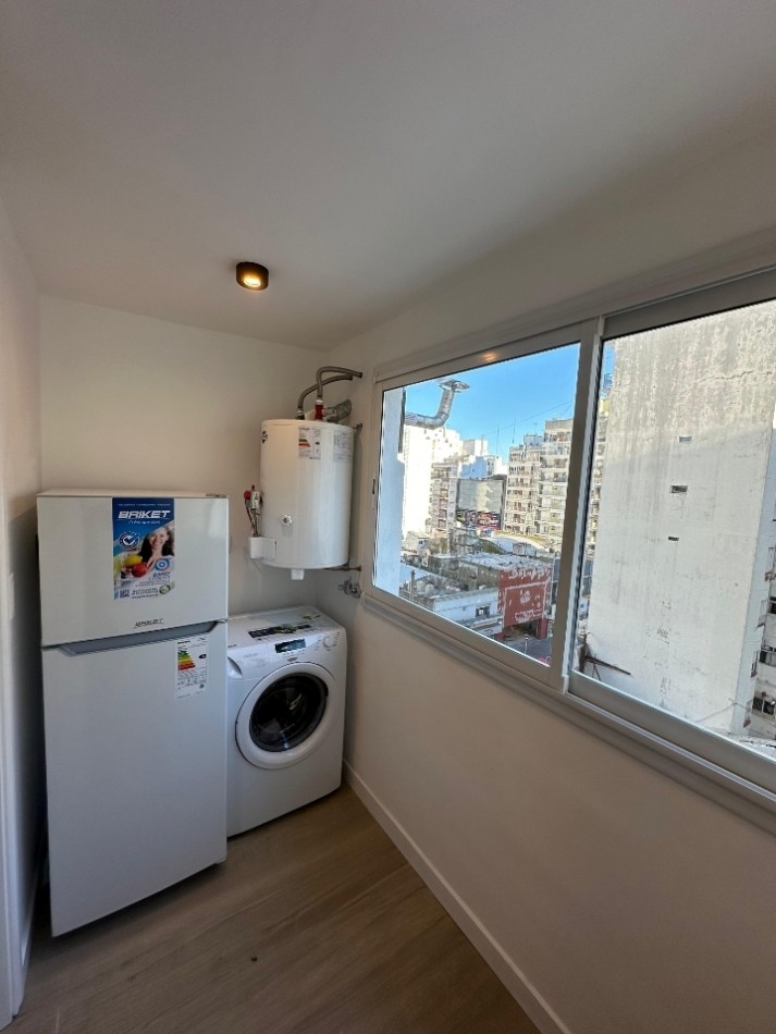 Departamento 2 ambientes mas dependencia, reciclado a la calle 