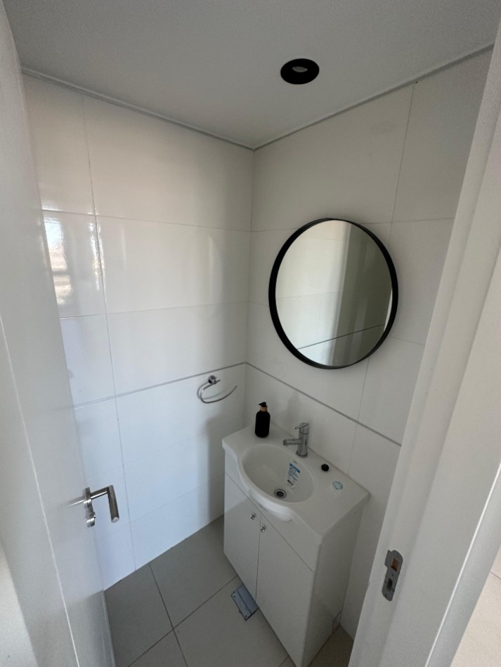 2 ambientes a estrenar vista plena al mar y plaza Colon