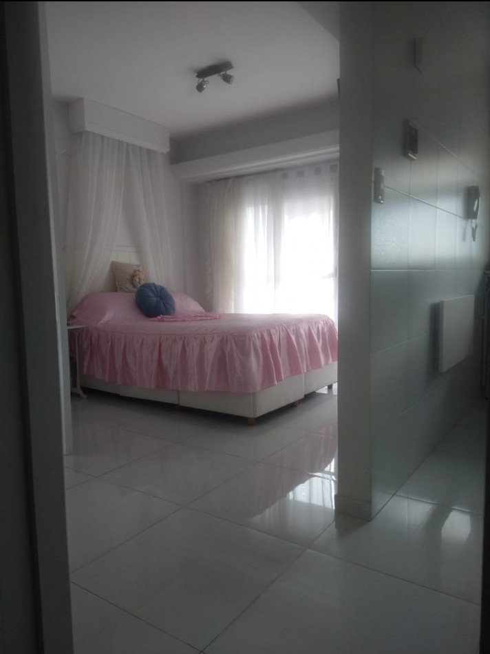 Departamento 1 ambiente con vista al mar 