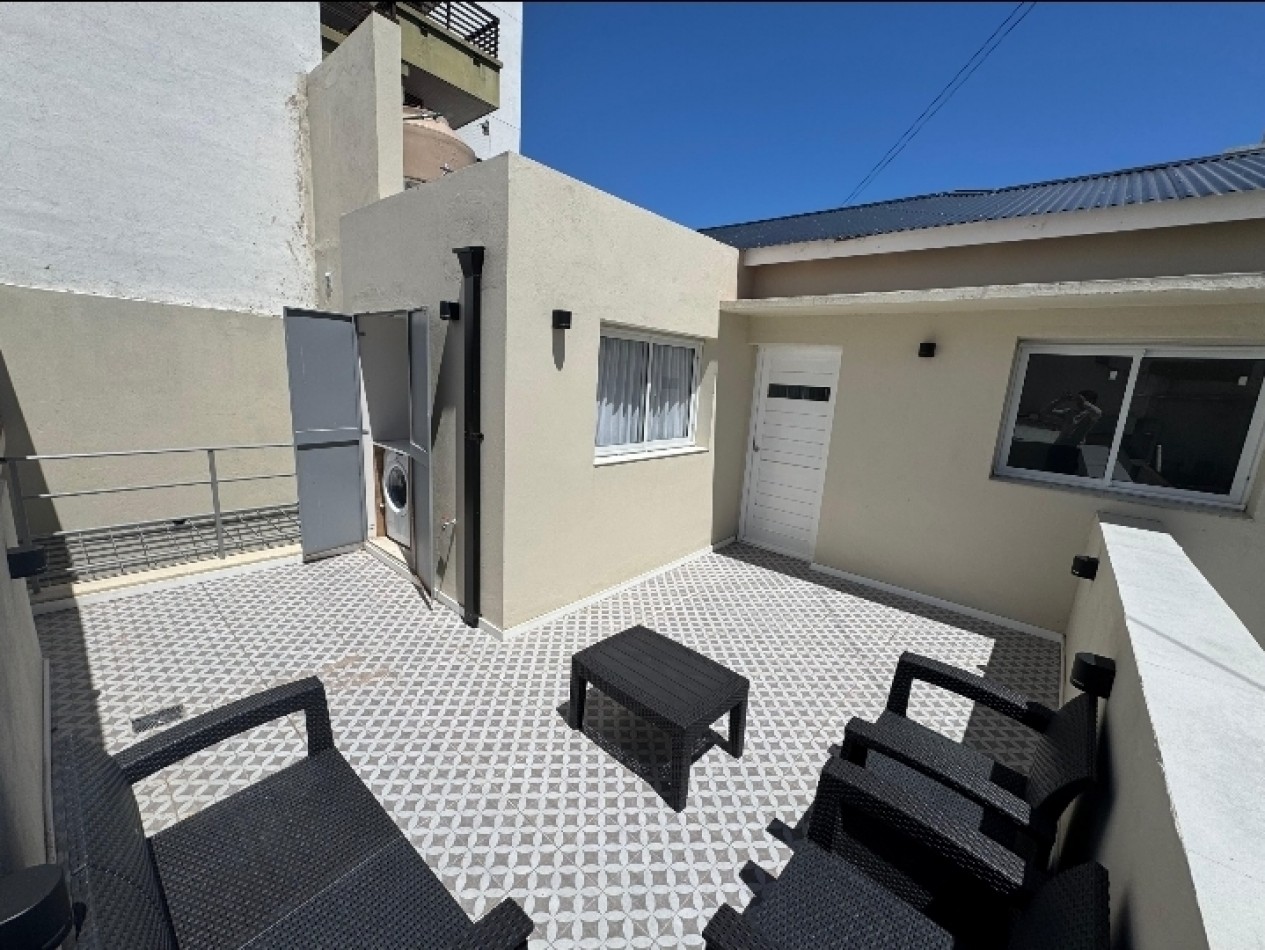 Chalet al frente con garage 